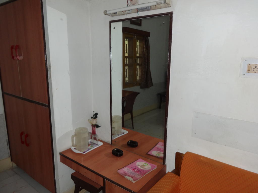 Hotel Upasana Bhubaneswar Zewnętrze zdjęcie
